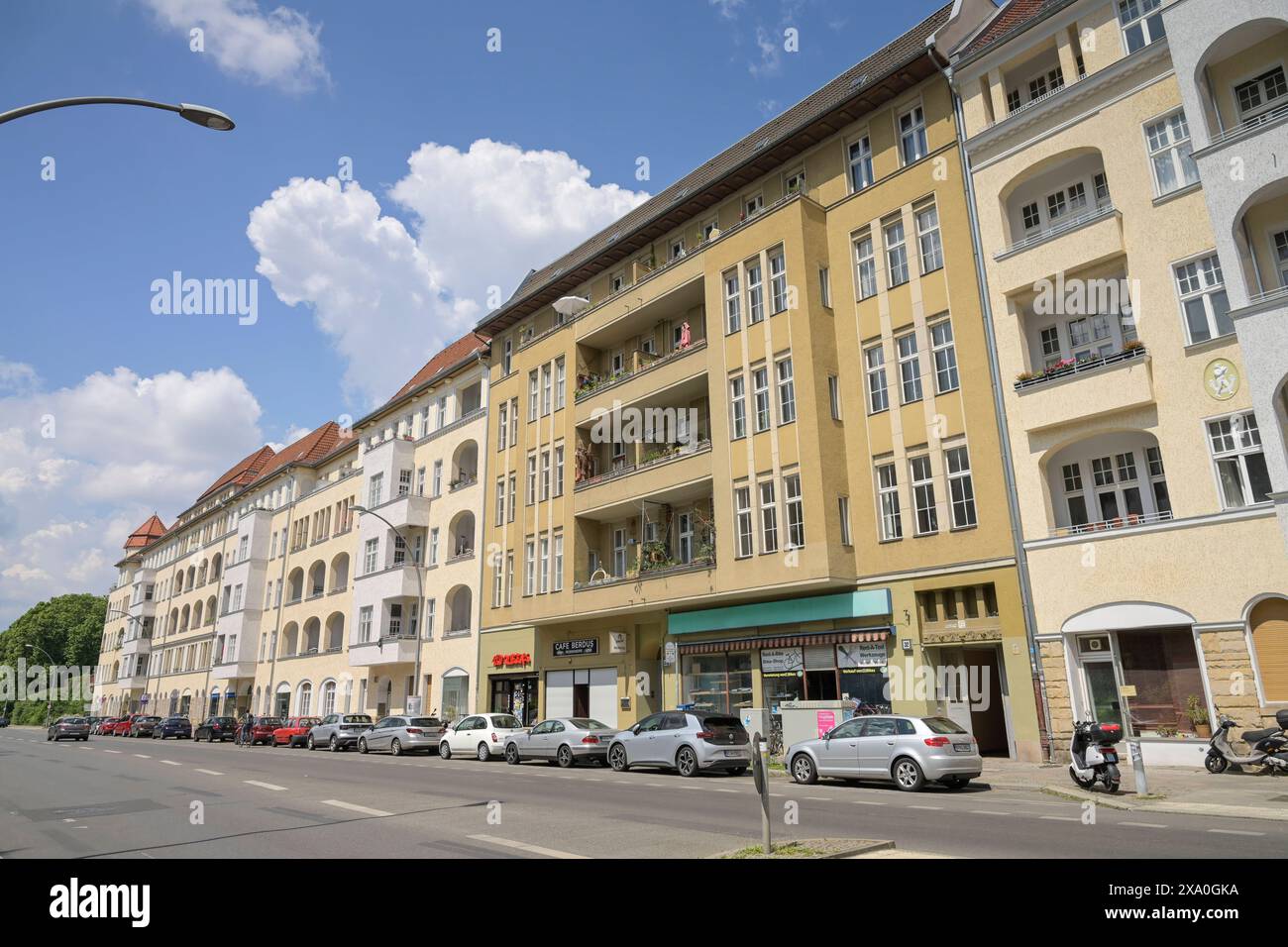 Altbauten, Dudenstraße, Kreuzberg, Berlin, Deutschland *** Old ...