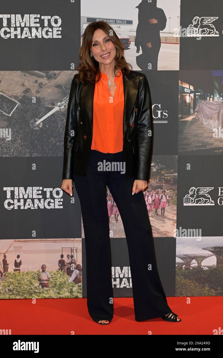 Luana Ravegnini attends the red carpet of docufilm "Time for change" at The Space cinema Moderno