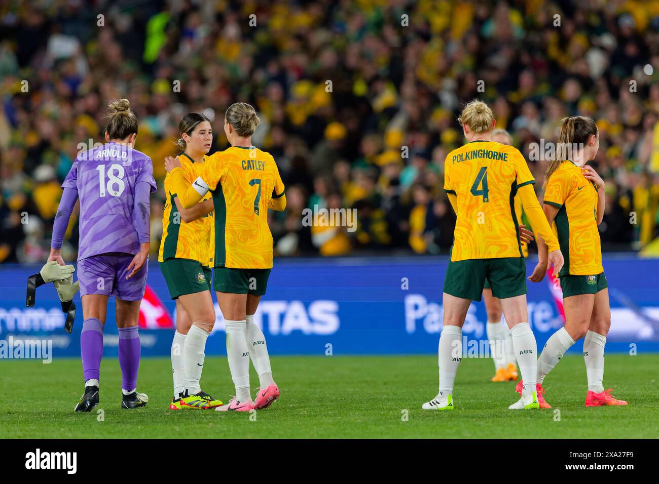 Australia players shake hands after hi-res stock photography and images -  Alamy
