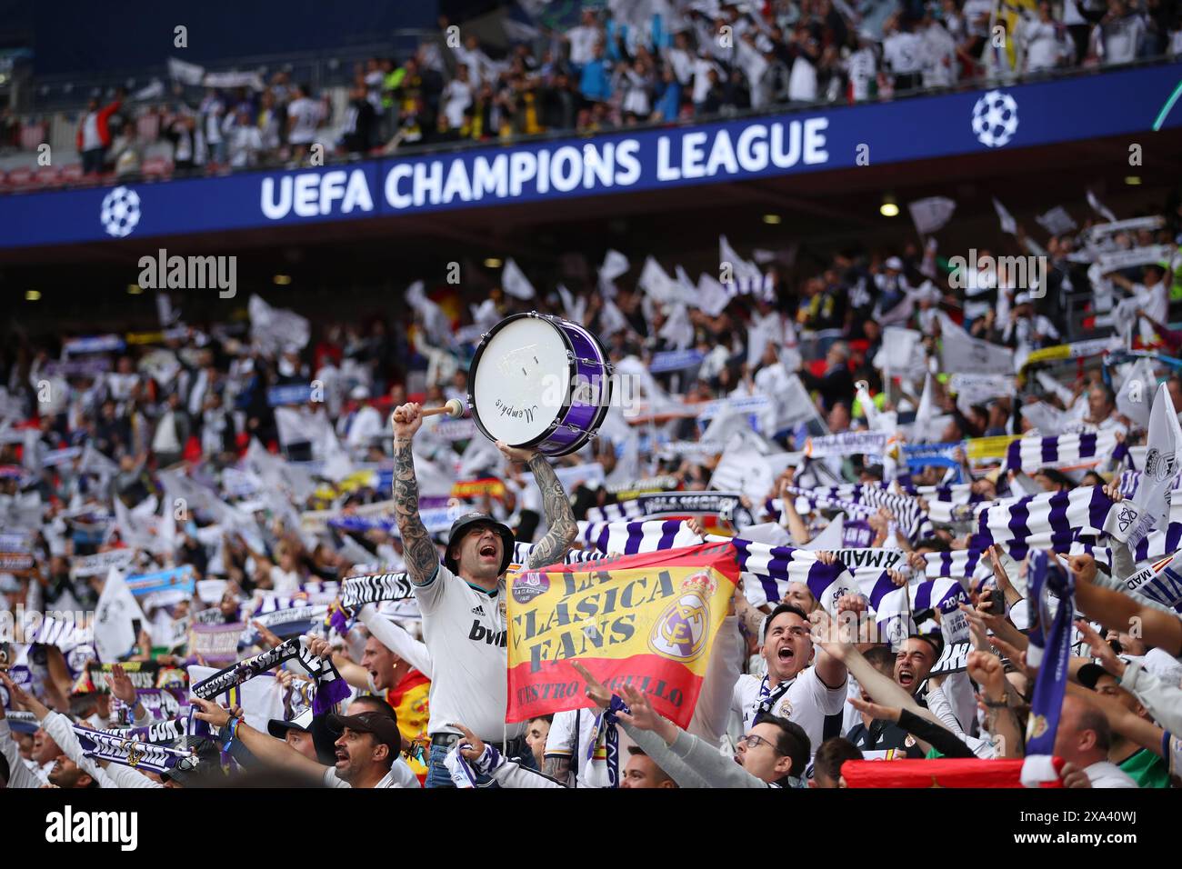 Real Madrid fans - Borussia Dortmund v Real Madrid, UEFA Champions ...
