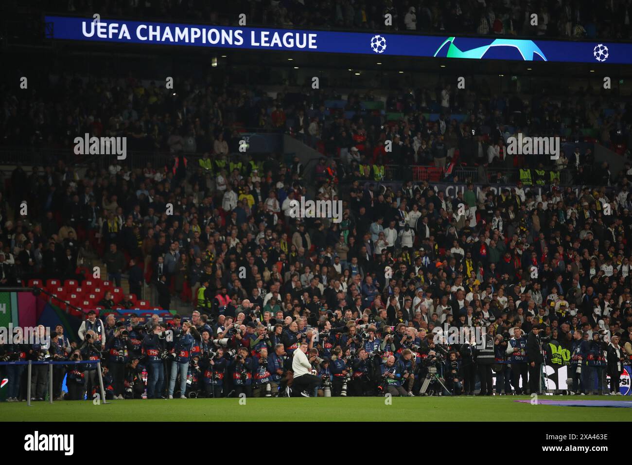Photographers at the Champions League Final - Borussia Dortmund v Real ...
