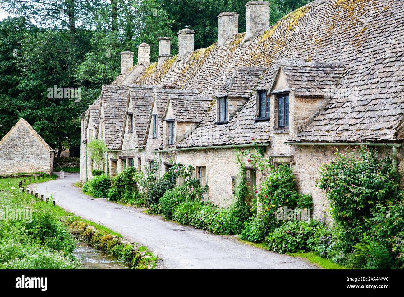 Traditionelle cottages hi-res stock photography and images - Alamy