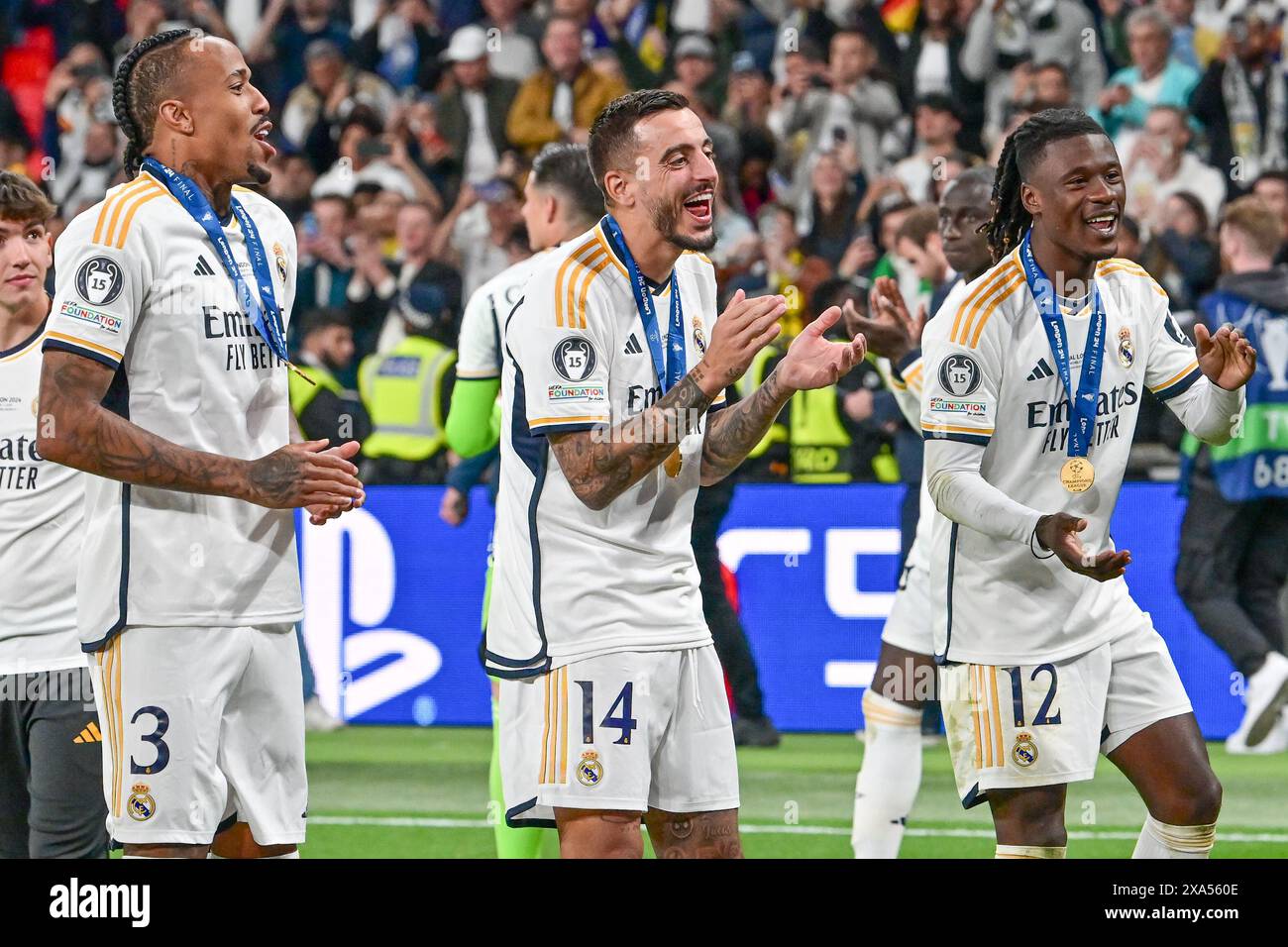 Real Madrid players celebrate their victory after the UEFA Champions ...