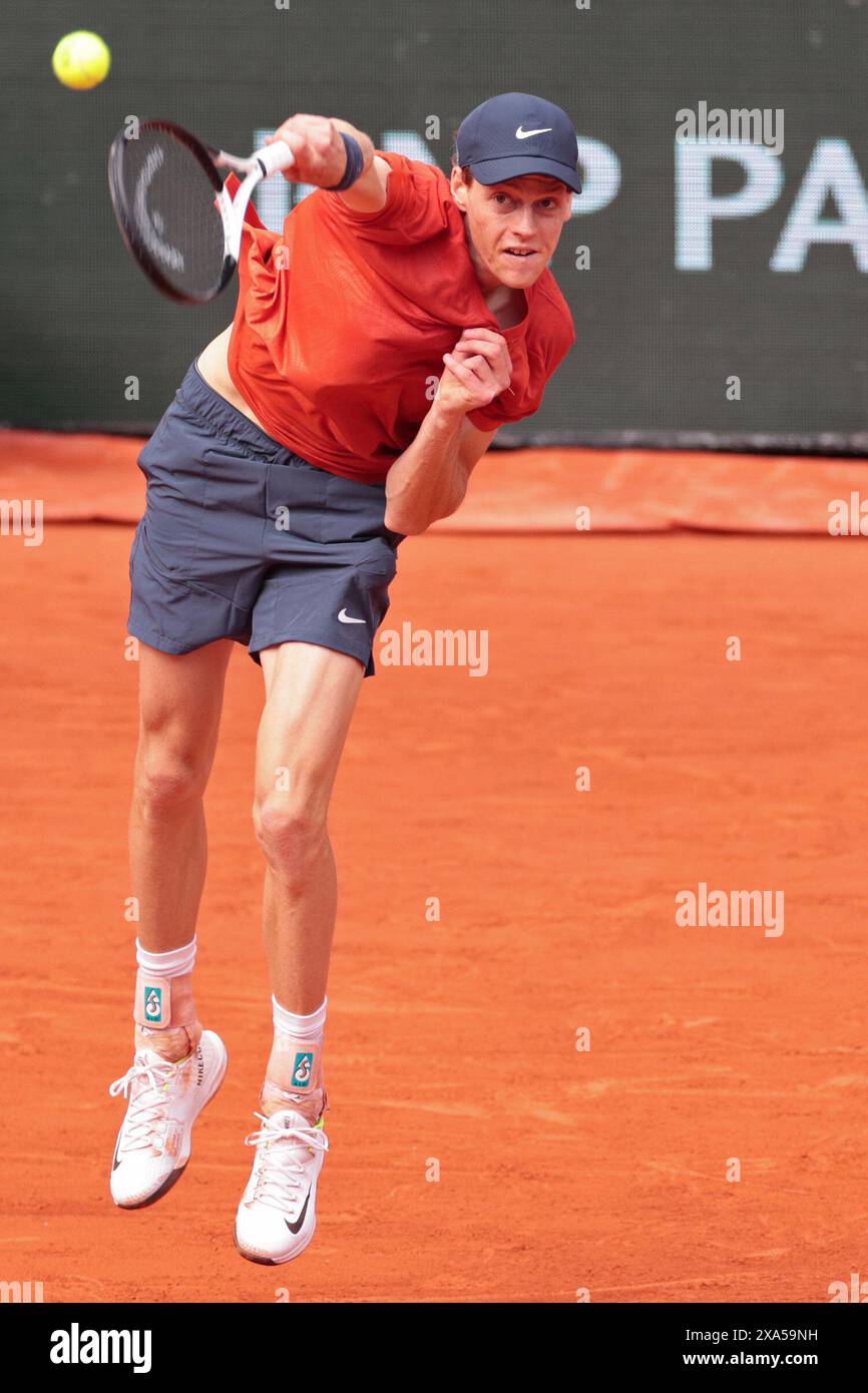 Roland Garros, Paris, France. 4th June, 2024. 2024 French Open Tennis tournament, Day 10; Jannik