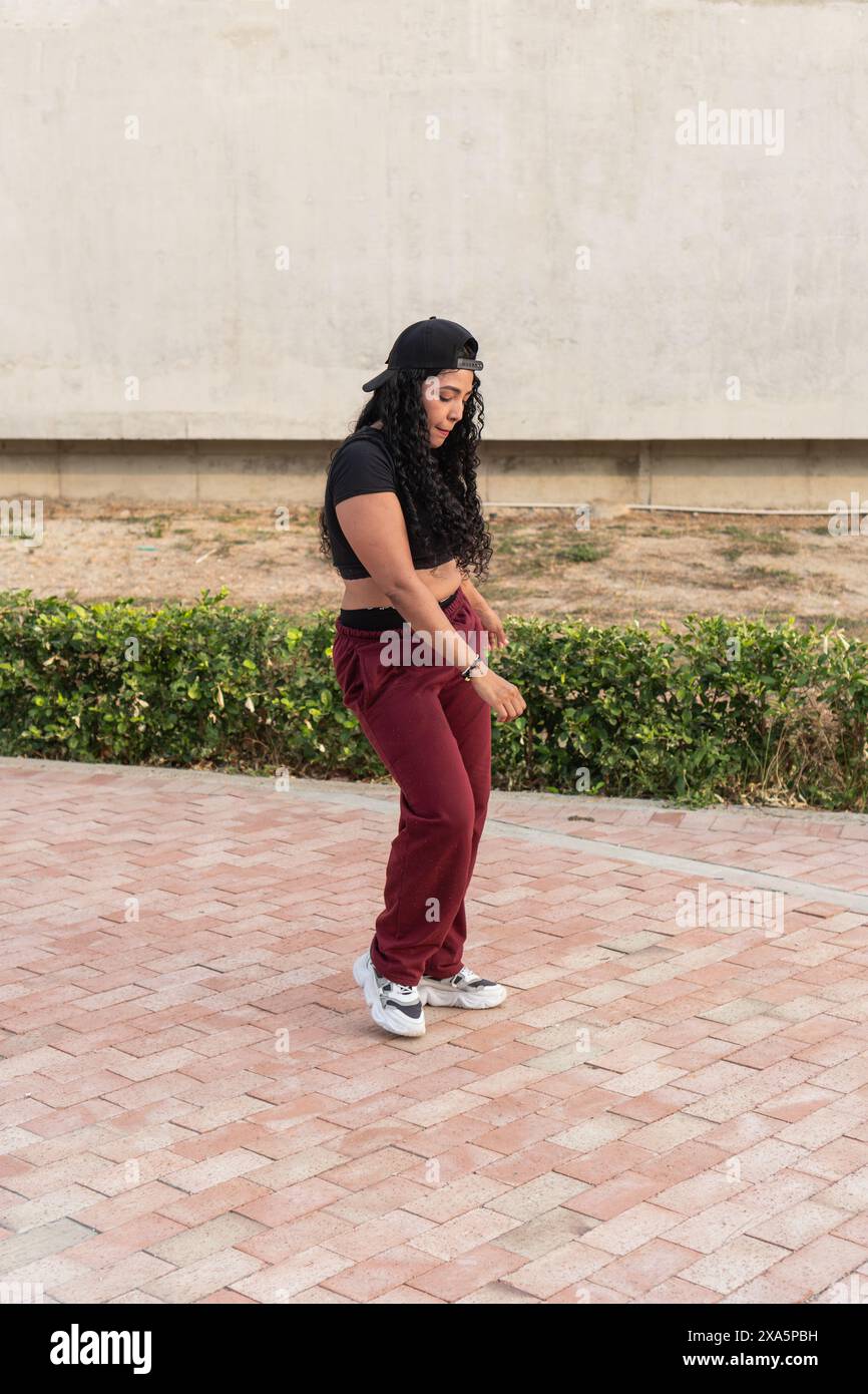 Old and young dancing outdoors hi-res stock photography and images - Alamy