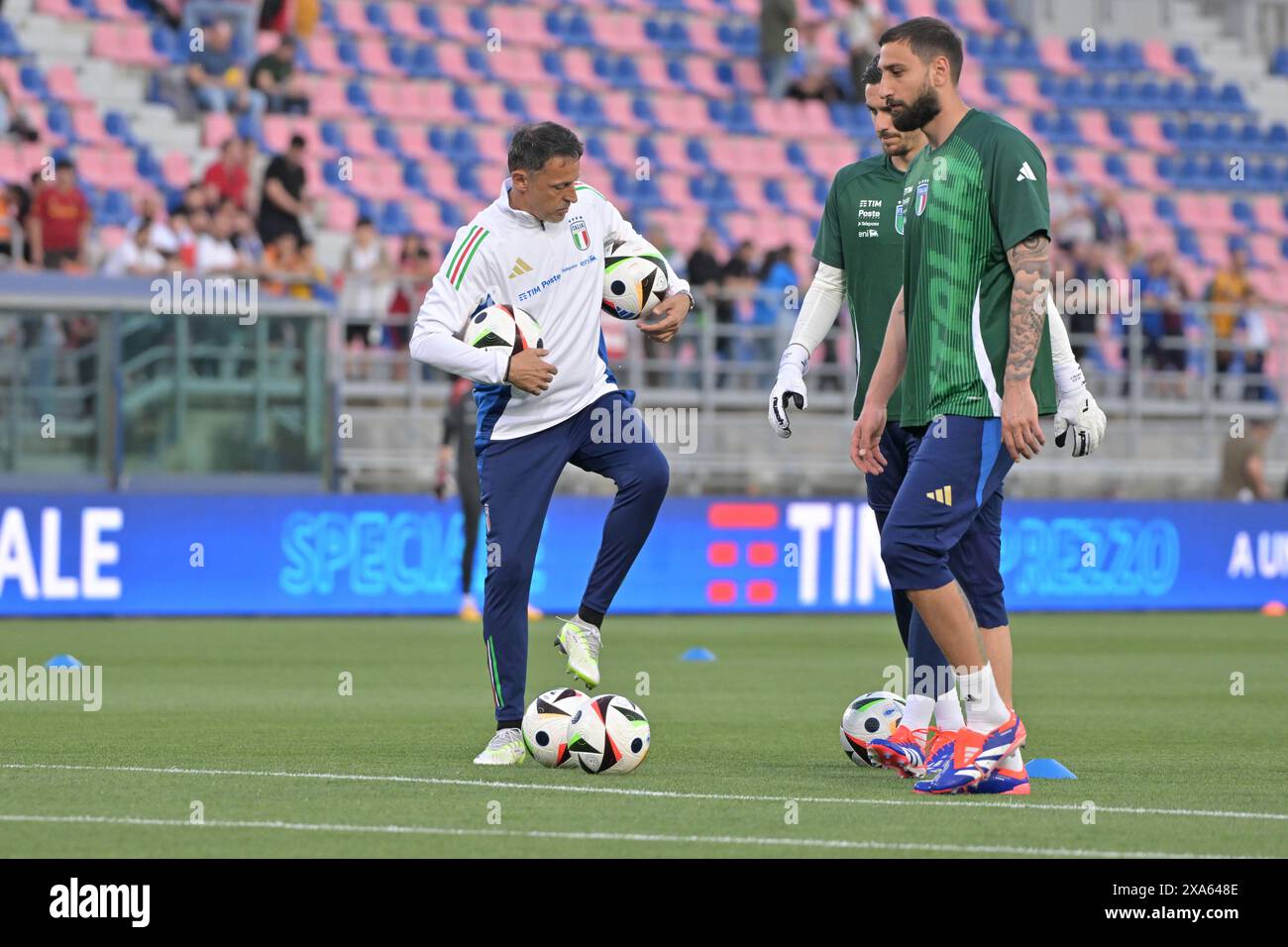 Bologna, Italy. 4th June 2024; Stadio Renato Dall'Ara, Bologna, Italy; International Football Friendly, Italy versus Turkey; Gianluigi Donnarumma of Italy warms up ahead of kick-off. Credit: Action Plus Sports Images/Alamy Live News Stock Photo