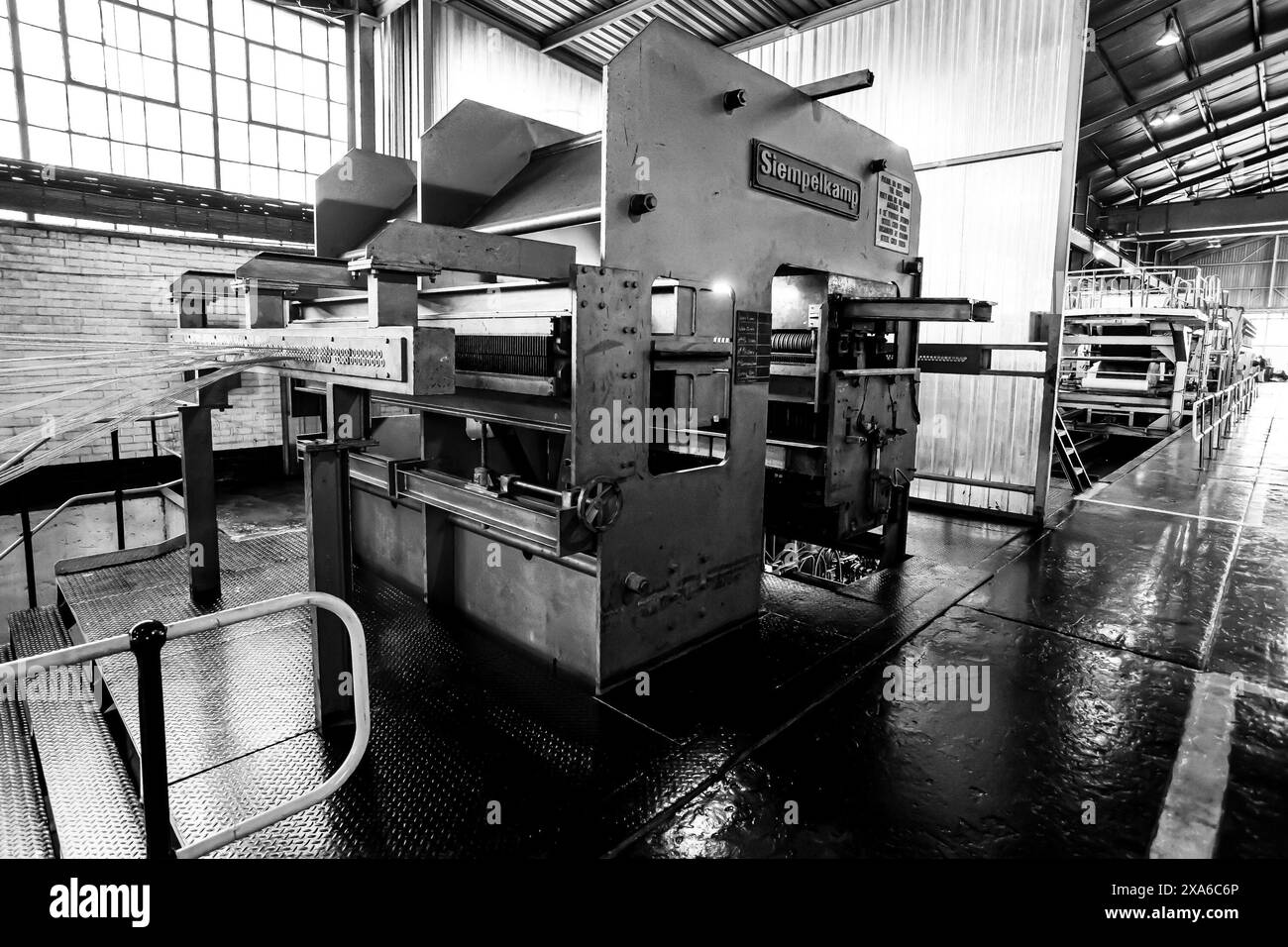 A wide shot of a massive conveyor belt machine in a Johannesburg factory, South Africa Stock Photo