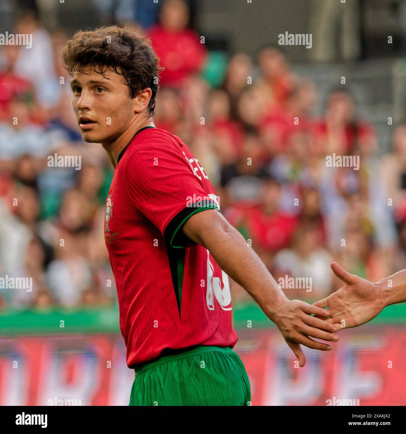 Flocage Officiel Portugal Joao Neves N°15 - Maillot Domicile 2025/2026 - Neuf