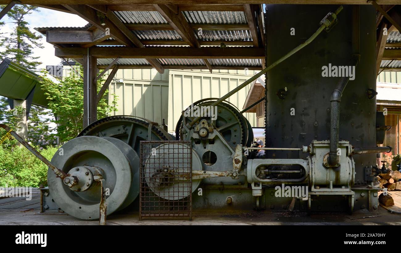 logging-camp-canada-hi-res-stock-photography-and-images-alamy