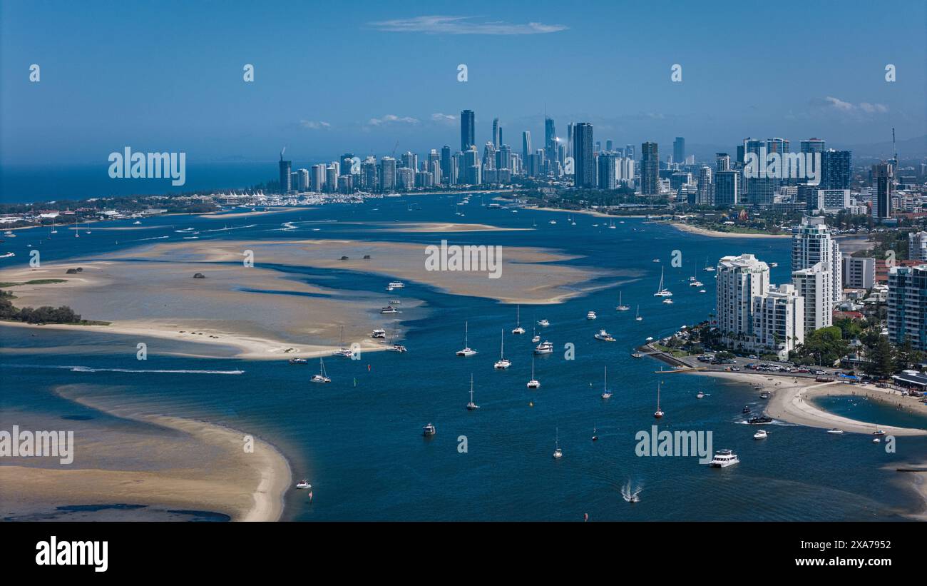 Urban water body hi-res stock photography and images - Alamy