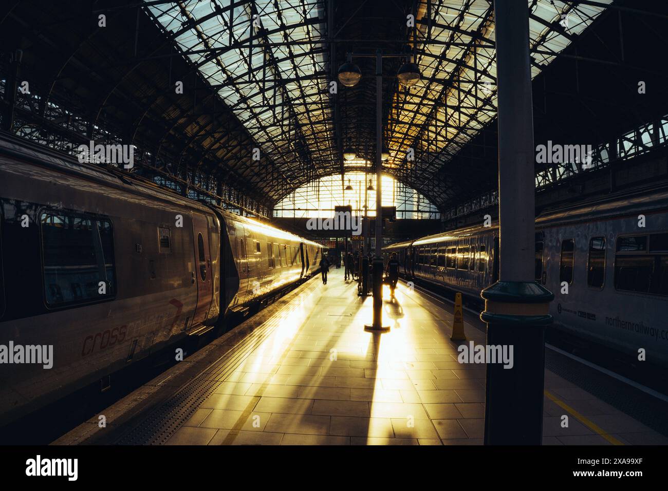 Manchester Piccadilly Train Station At Golden Hour Stock Photo - Alamy