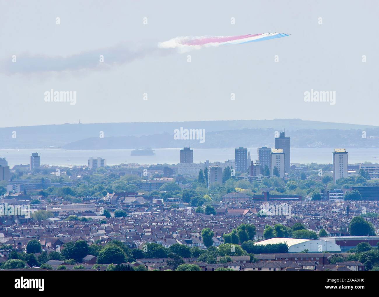 Red Arrows Fly past over Portsmouth to celebrate 80th Anniversary of D