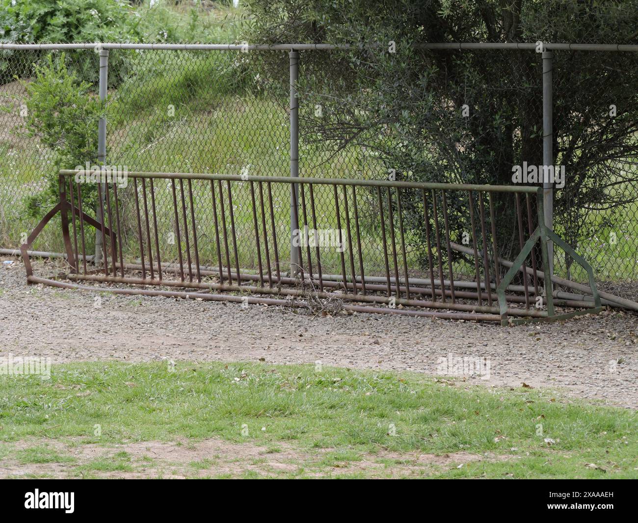 Rusty Bike Racks Rack fence hi-res stock photography and images - Alamy