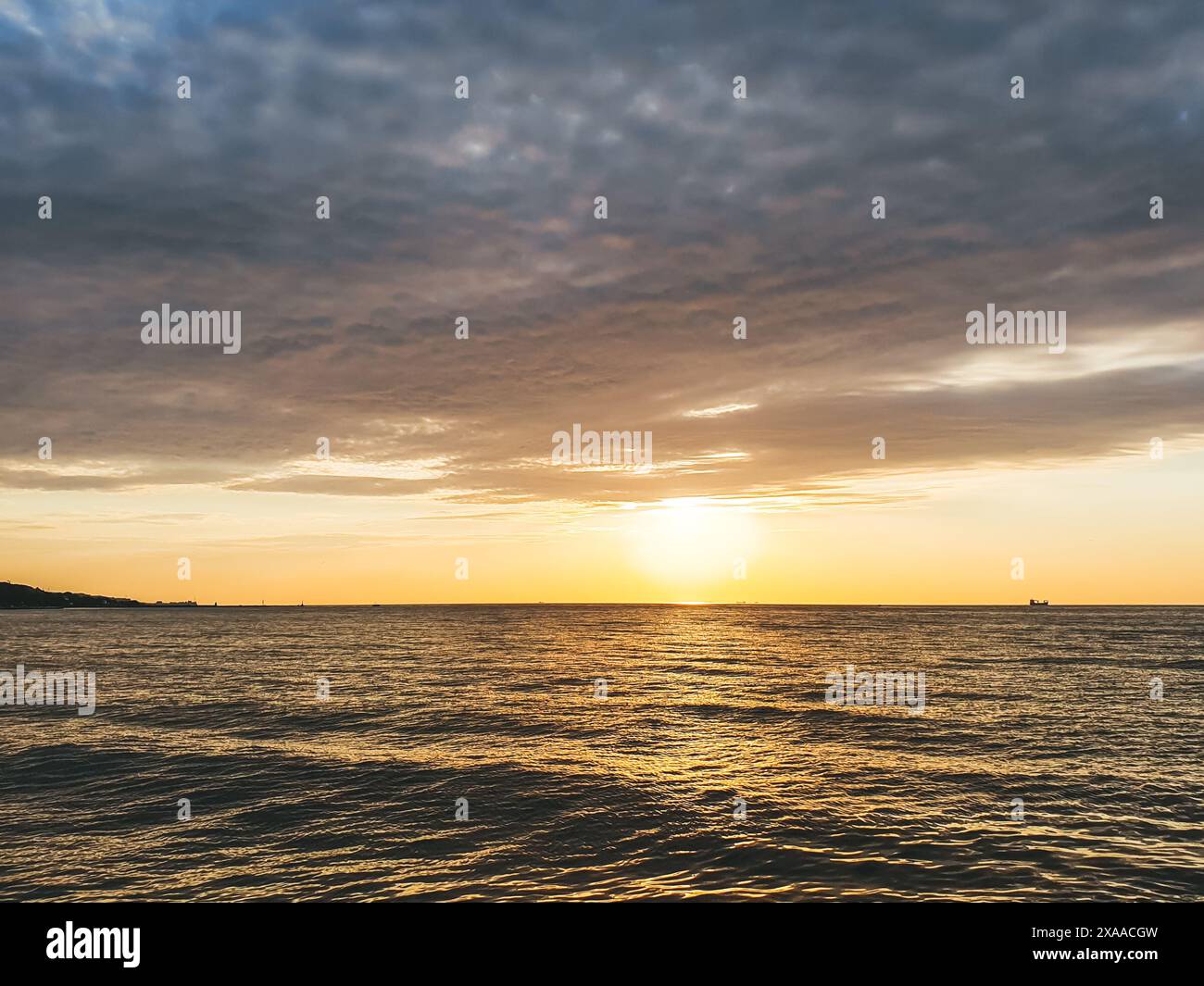 Urban water body hi-res stock photography and images - Alamy