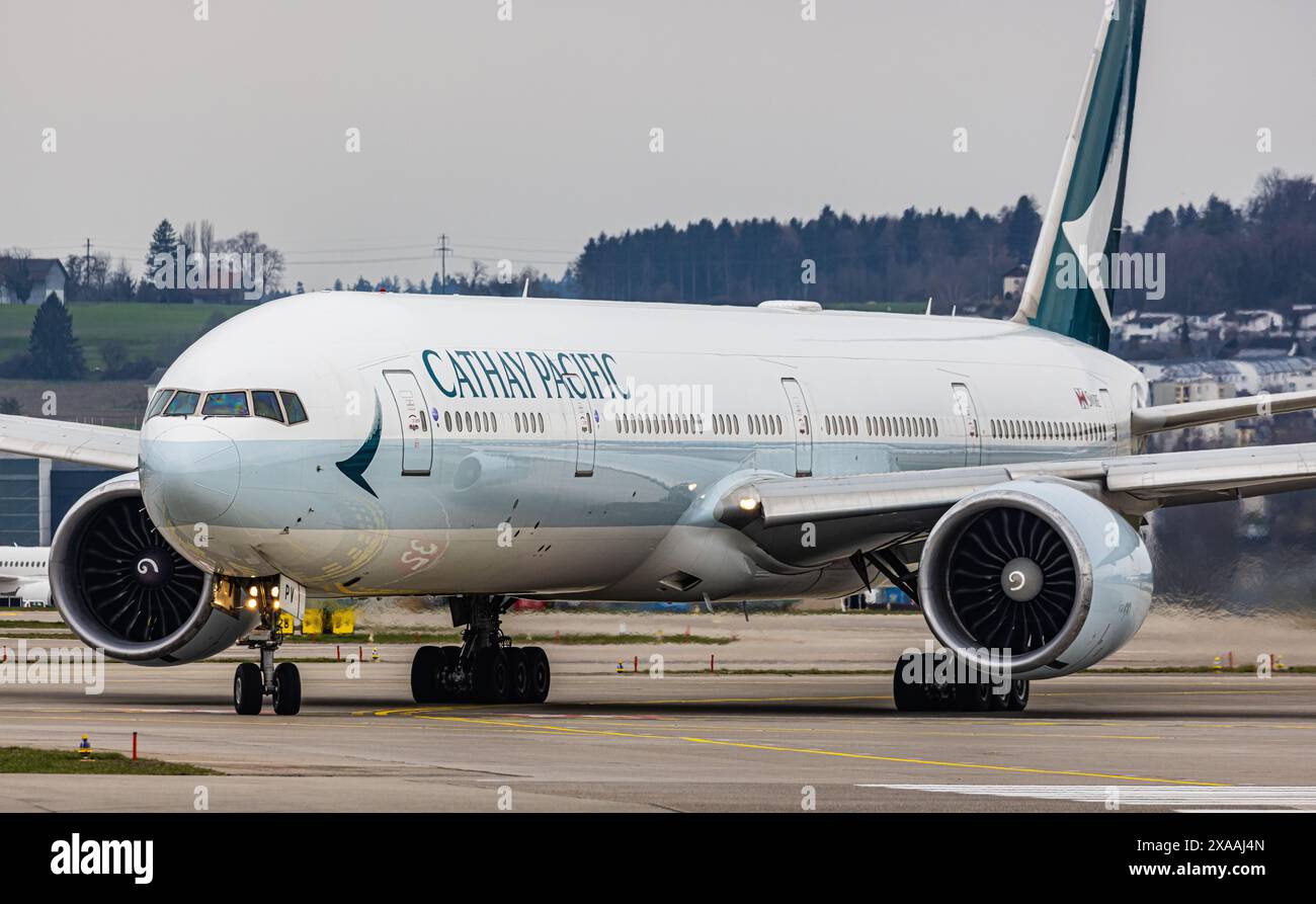 Cathay pacific boeing 777 367 er registration hi-res stock