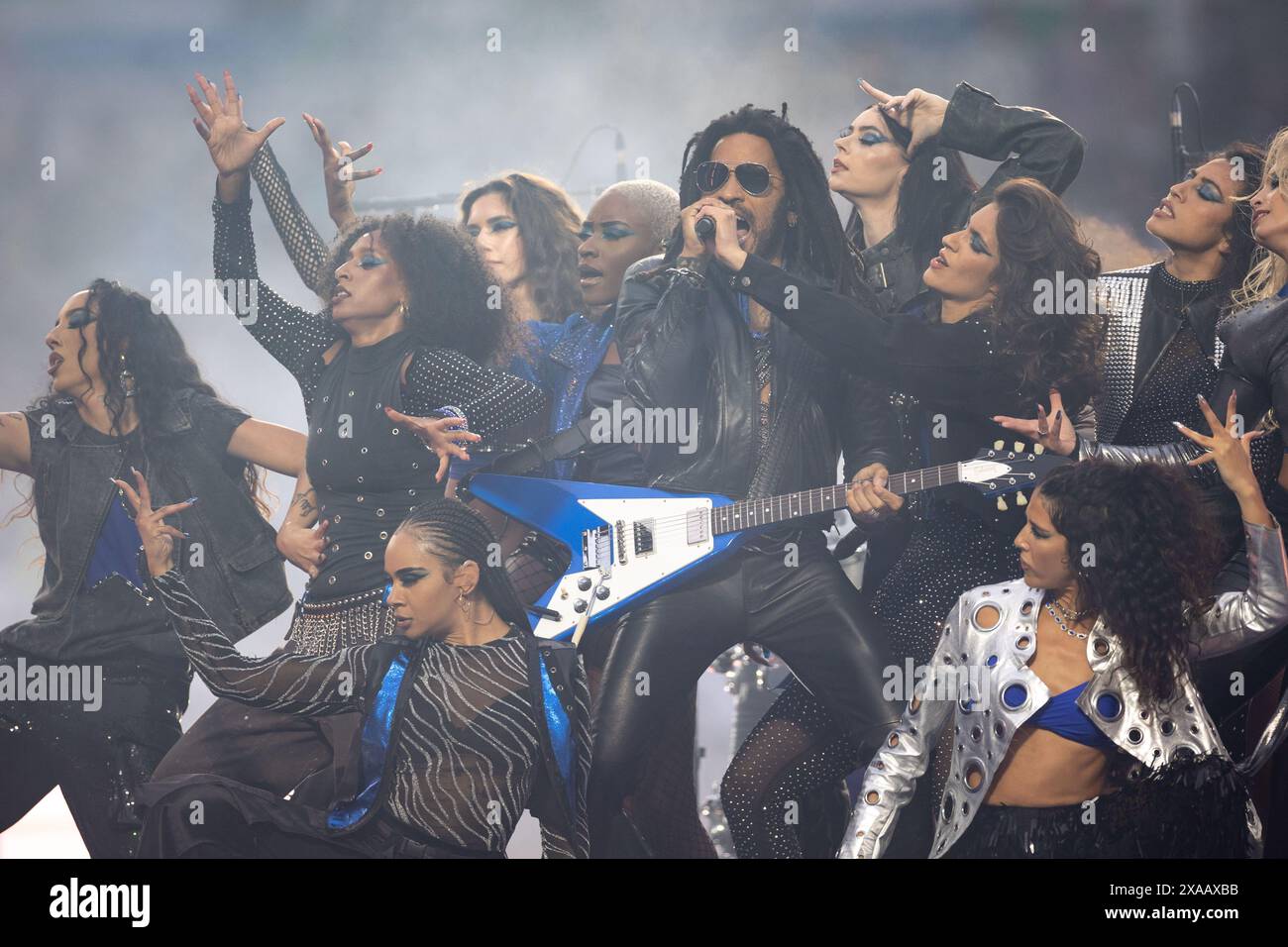 Lenny kravitz 2024 hires stock photography and images Alamy