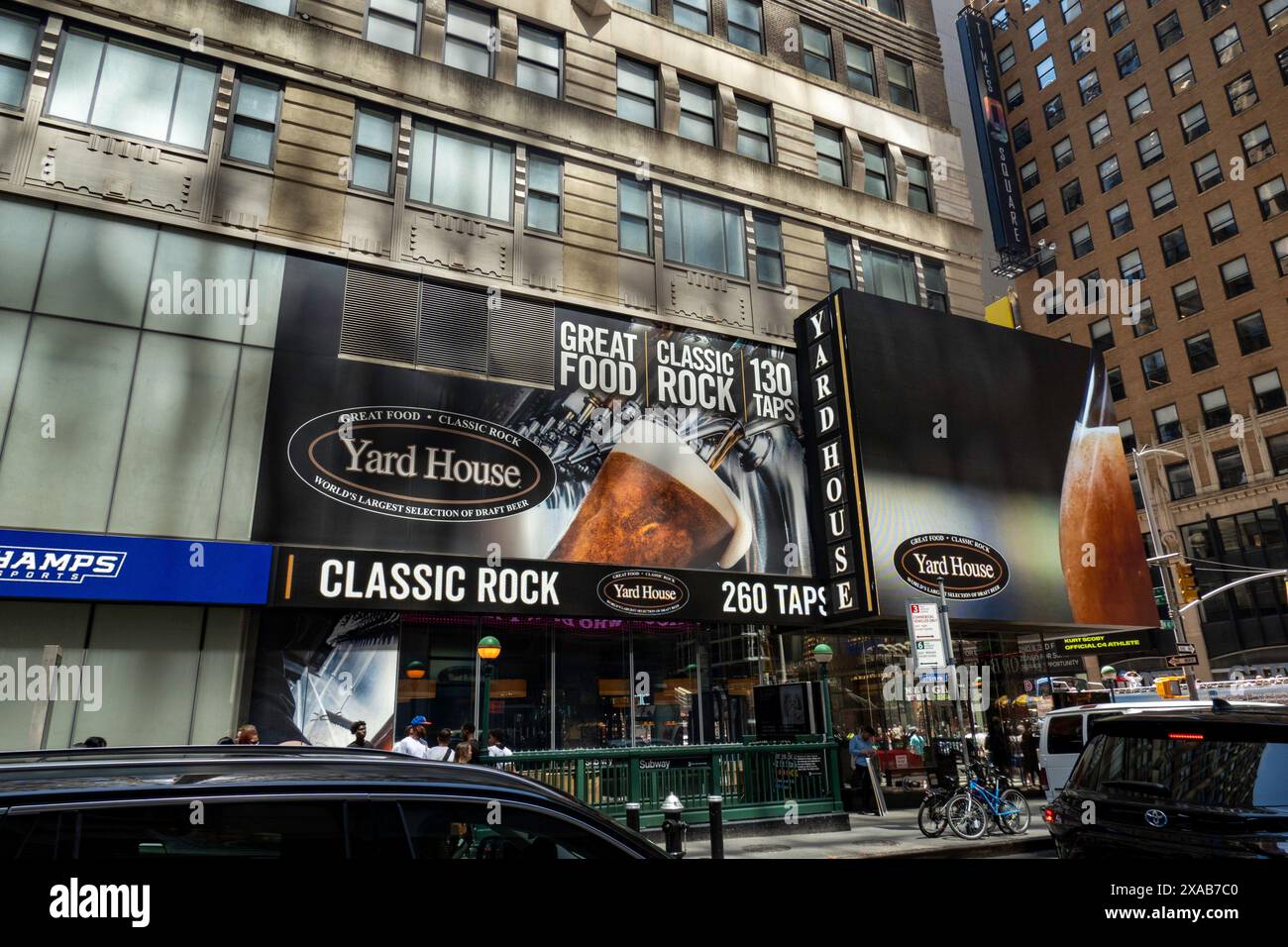 Yard House s a massive sports bar featuring hundreds of draft beers located in Times Square