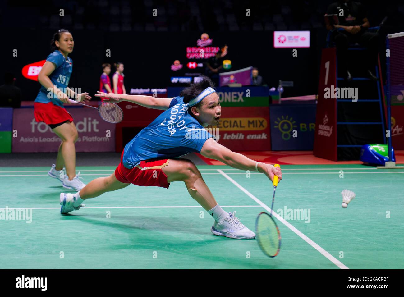 Rinov Rivaldy And Pitha Haningtyas Mentari Of Indonesia In Action