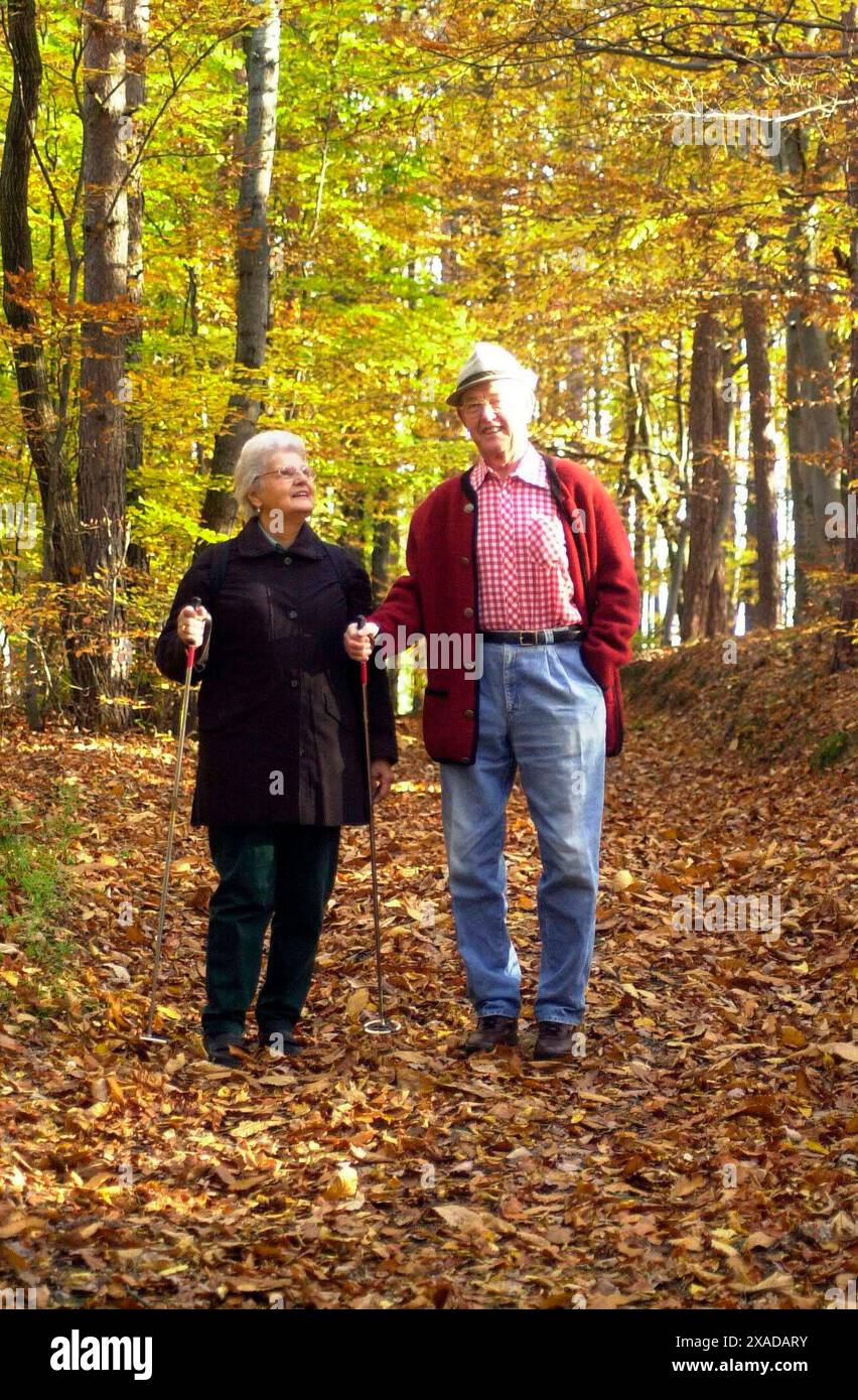sport and movement in old age keeps fit sport and movement in old age ...