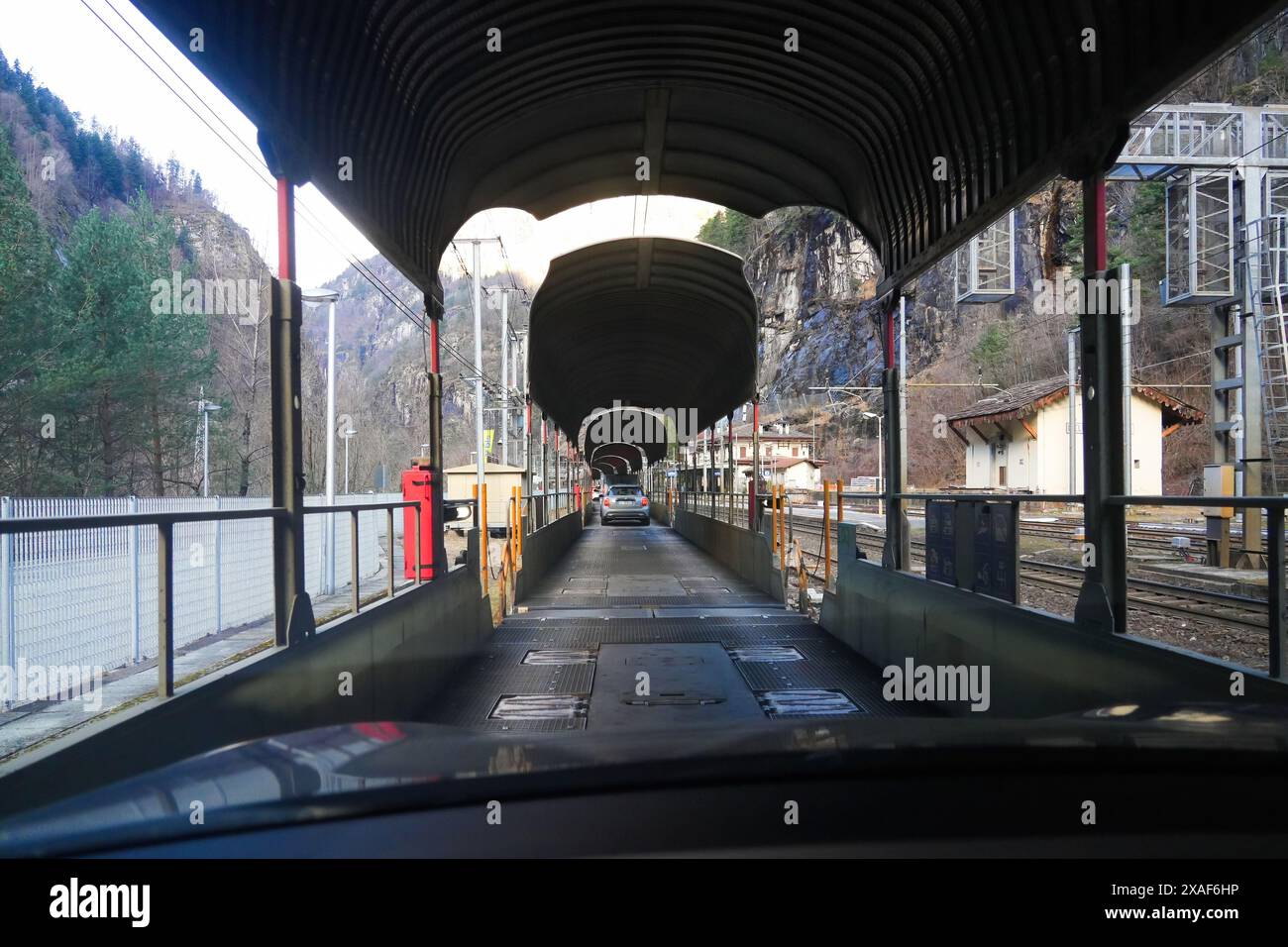 Galleria del tunnel hi-res stock photography and images - Alamy