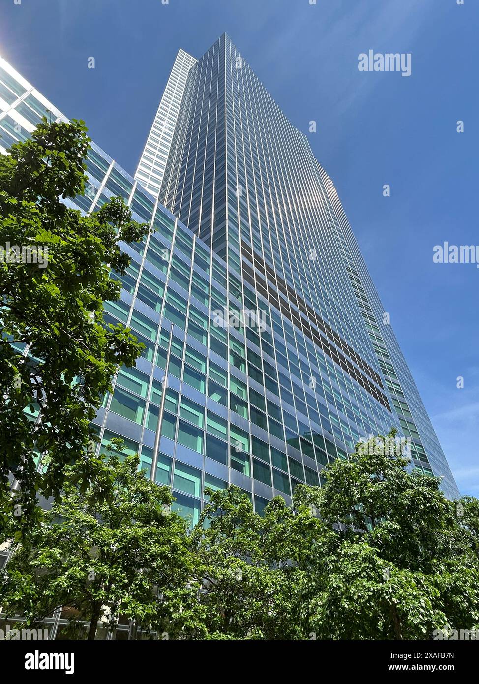 Goldman Sachs Global Headquarters, low angle view, 200 West Street, New ...