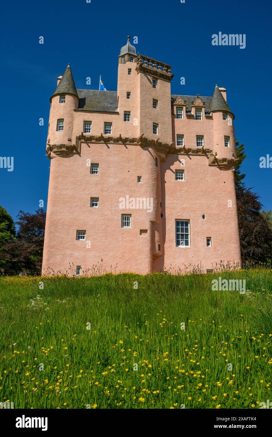 Craigievar Castle, Alford, Aberdeenshire, Scotland, UK Stock Photo - Alamy