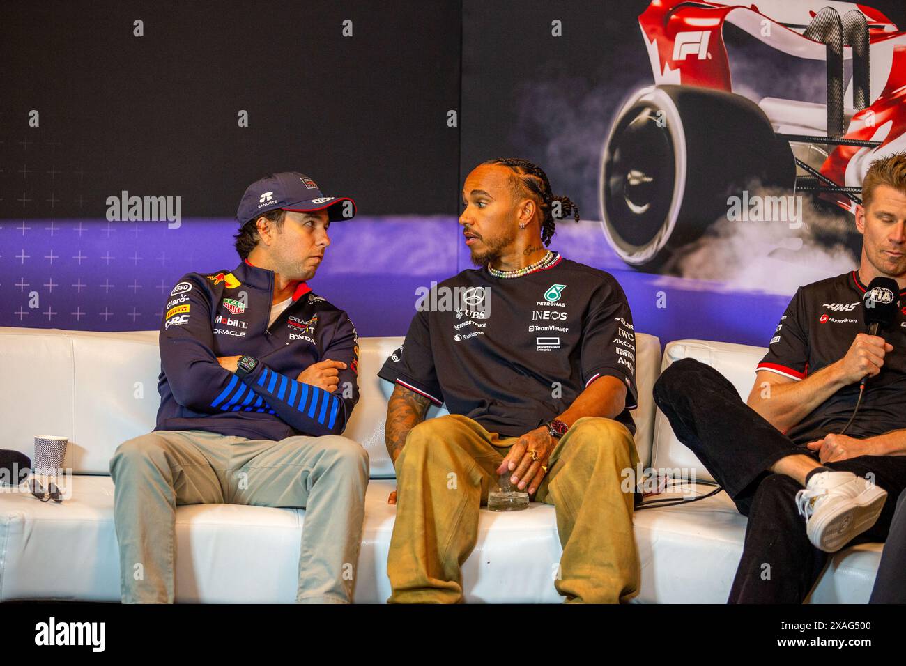 Sergio Perez (MEX) - Oracle Red Bull Racing - Red Bull RB20 - Honda ...