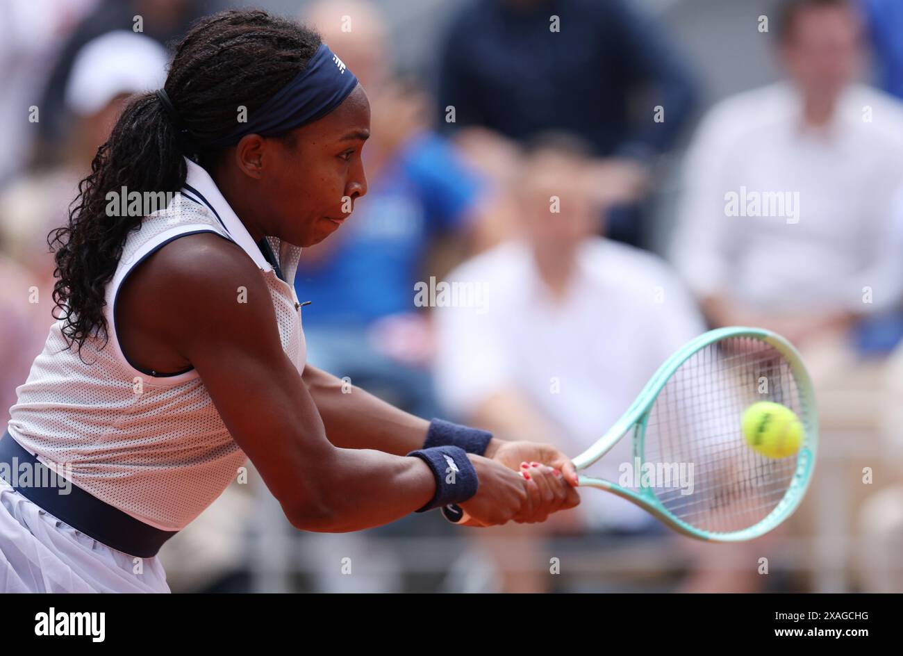 Paris, France. 6th June, 2024. Coco Gauff returns a shot during the women's singles semifinal match between Coco Gauff of the United States and Iga Swiatek of Poland at the French Open tennis tournament at Roland Garros in Paris, France, on June 6, 2024. Credit: Gao Jing/Xinhua/Alamy Live News Stock Photo