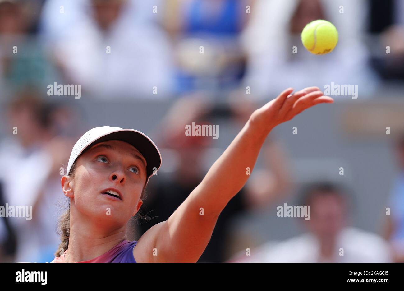 Paris, France. 6th June, 2024. Iga Swiatek serves during the women's singles semifinal match between Coco Gauff of the United States and Iga Swiatek of Poland at the French Open tennis tournament at Roland Garros in Paris, France, on June 6, 2024. Credit: Gao Jing/Xinhua/Alamy Live News Stock Photo