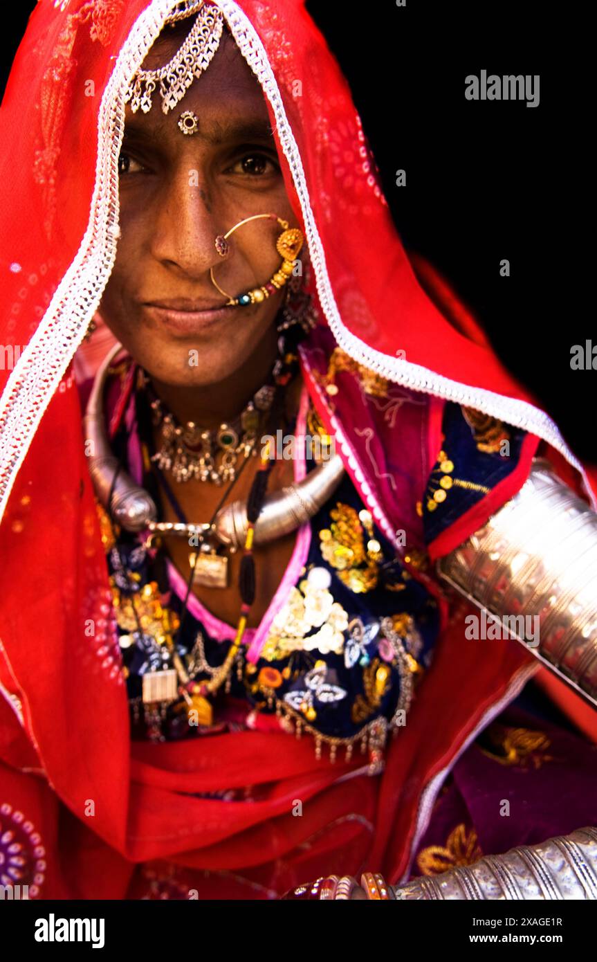 Tribal people in india hi-res stock photography and images - Alamy