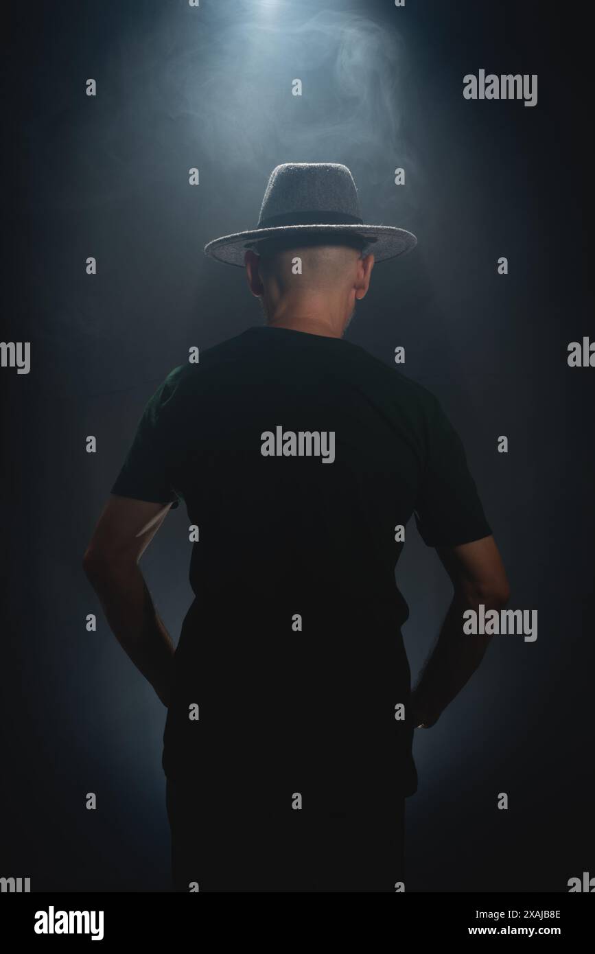 Camera flash shadow hi-res stock photography and images - Alamy