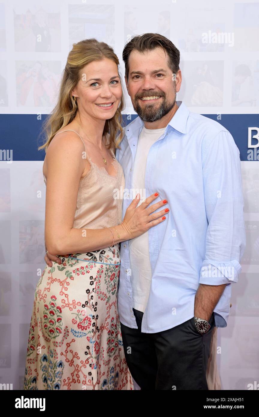 Daniel Fehlow mit Ehefrau Jessica Ginkel bei der Bertelsmann Party 2024 in der Bertelsmann Repräsentanz Unter den Linden. Berlin, 06.06.2024 *** Daniel Fehlow with wife Jessica Ginkel at the Bertelsmann Party 2024 at the Bertelsmann Representative Office Unter den Linden Berlin, 06 06 2024 Foto:xF.xKernx/xFuturexImagex bertelsmann 4789 Stock Photo