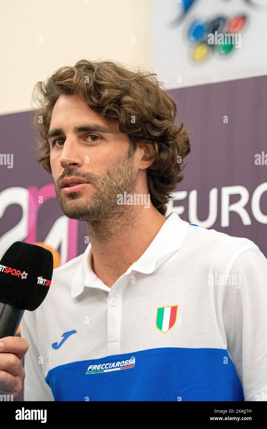 Gianmarco Tamberi (Olympic and European men's high jump champion) at