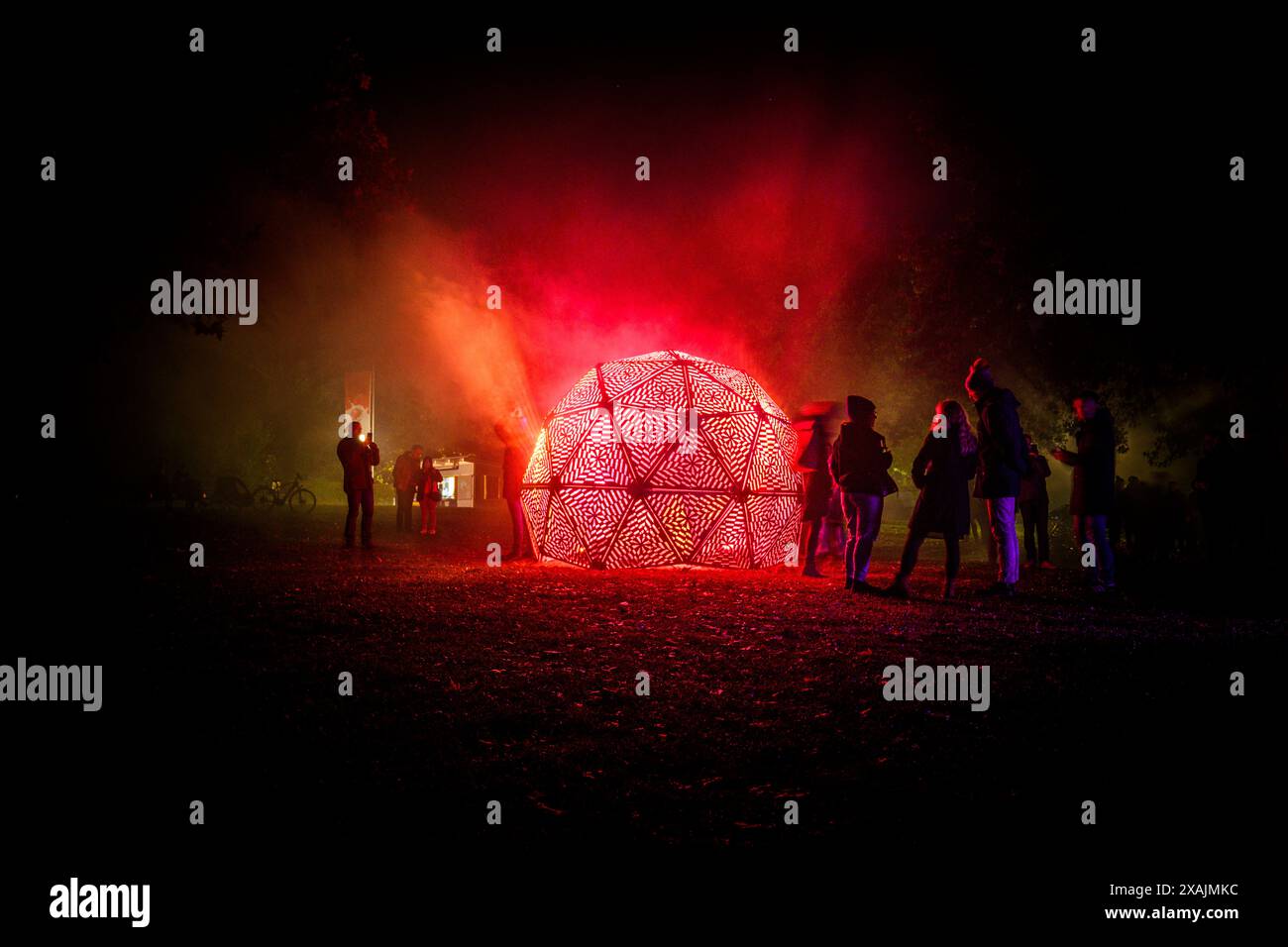 Light dark art installation hi-res stock photography and images - Page 3 -  Alamy