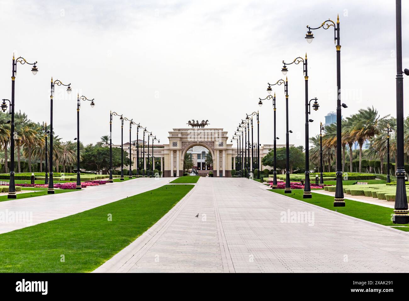 Main entrance to Za'Abeel Palace, Palace of Sheikh Mohammed bin Rashid ...