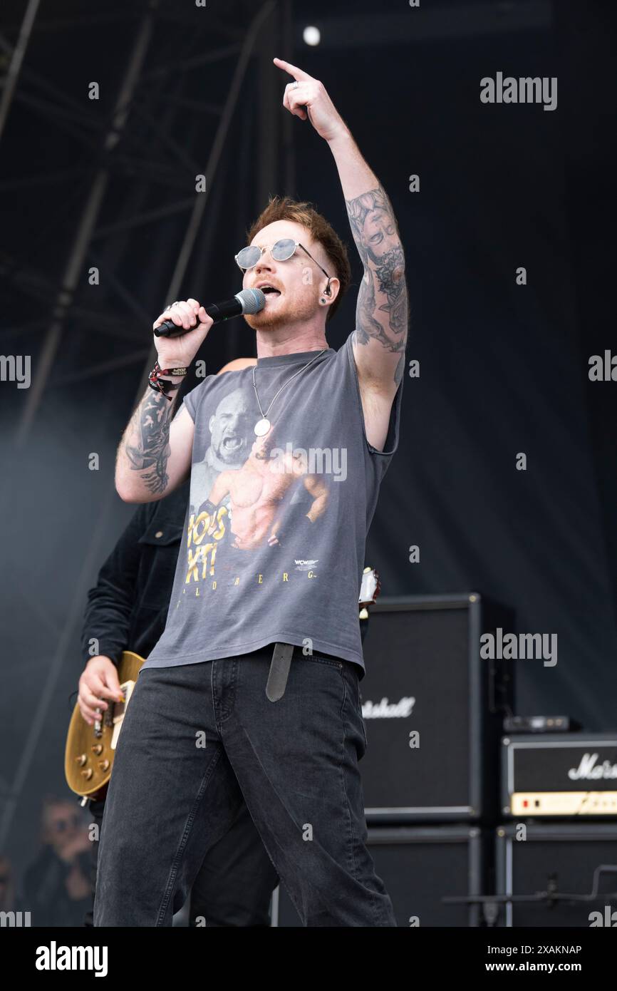 mallory knox preforming at the Slam dunk festival 2024 ,Hatfield Park ...