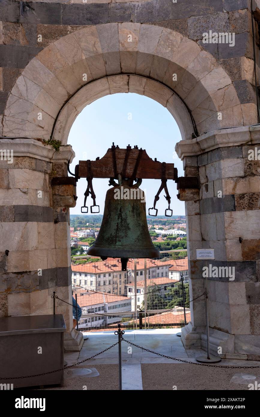 Inside leaning tower pisa hi-res stock photography and images - Alamy