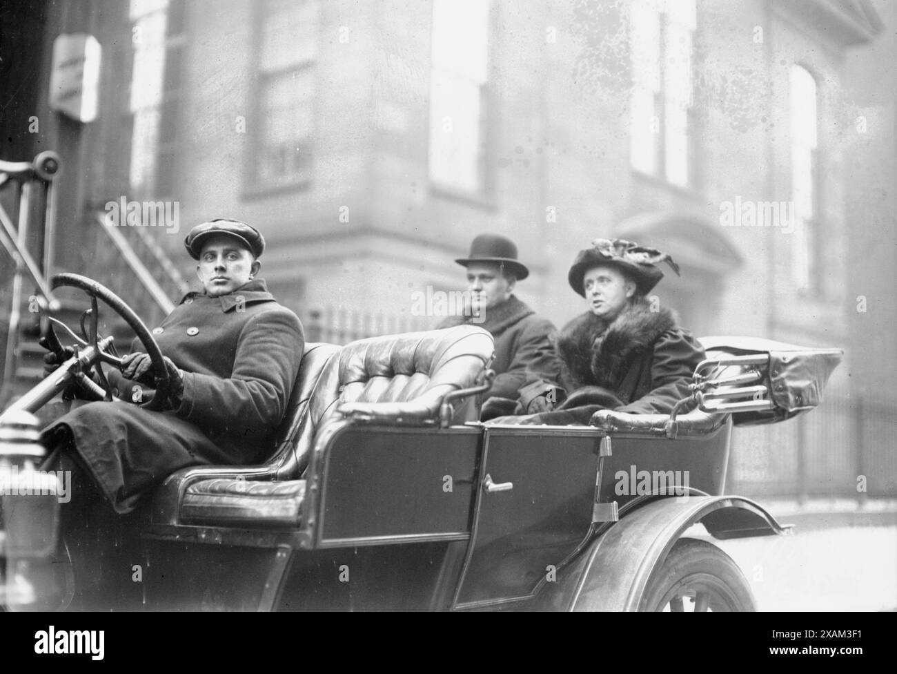 Com'r Kath. Davis &amp; Deputy Lewis, between c1910 and c1915. Shows criminologist, social reformer and writer Katharine Bement Davis (1860-1935) who served as Commissioner of Corrections for New York City. Stock Photo