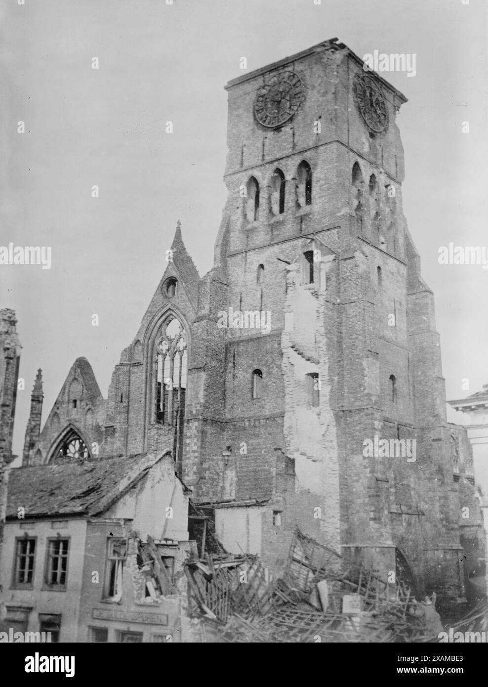 Church of St. Jean, Dixmude, between c1914 and c1915. Shows the Church ...