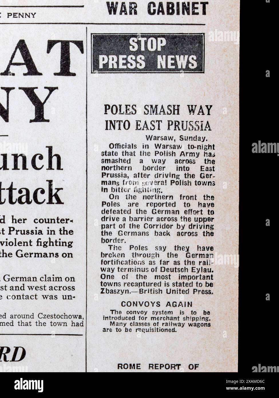 "Poles Smash Way into East Prussia" headline on the front page of the Daily Mail (replica) 4th September 1939, on the outbreak of World War Two. Stock Photo