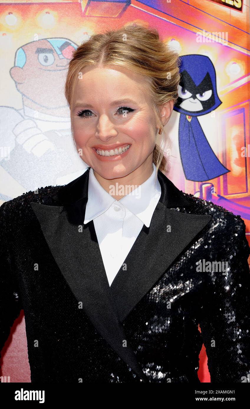 Kristen Bell at the Los Angeles premiere of &lsquo;Teen Titans Go! To The