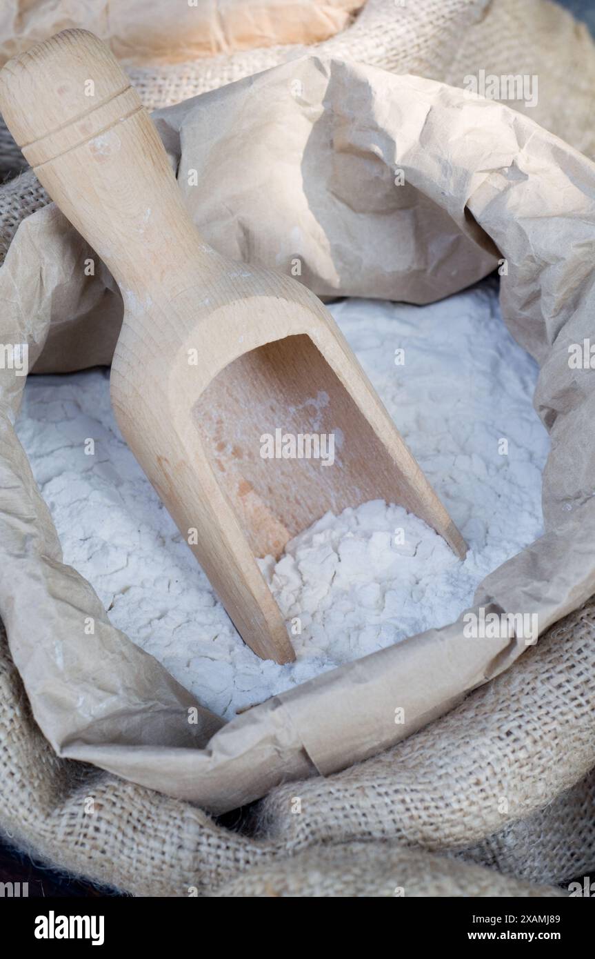 Sack Flour Wooden Scoop Hi res Stock Photography And Images Alamy sack-flour-wooden-scoop-hi-res-stock-photography-and-images-alamy