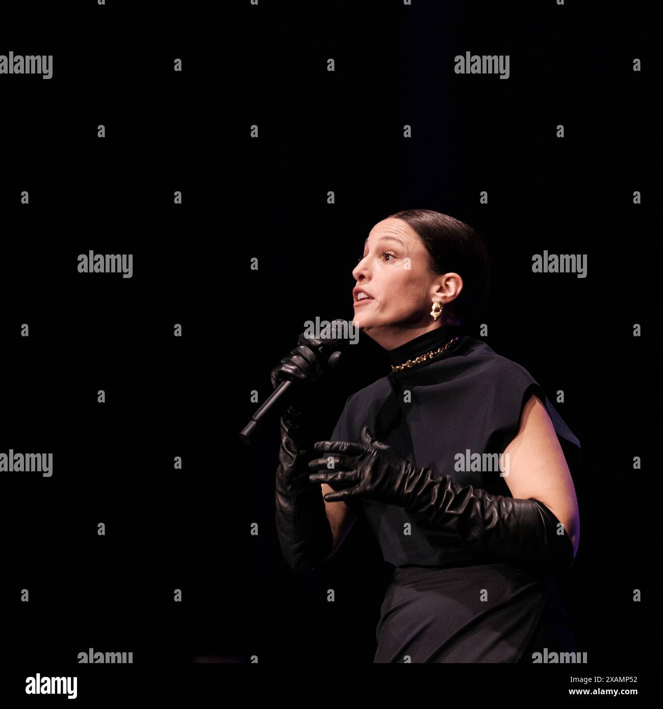 Fordo Singer Madrid, Spain. 07th June, 2024. Portuguese Fado singer Carminho ...
