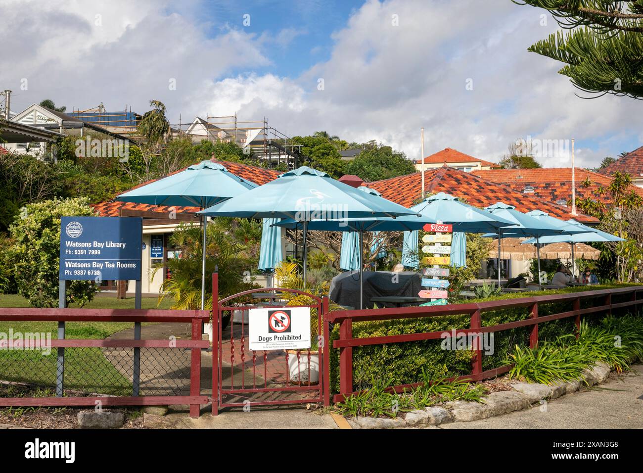 Watsons bay library hi-res stock photography and images - Alamy