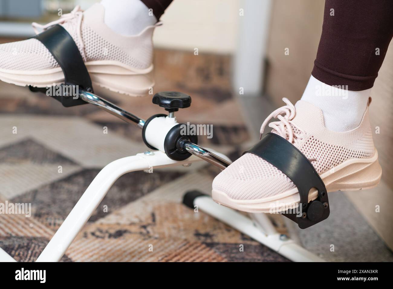 Pedal exerciser hi res stock photography and images Alamy