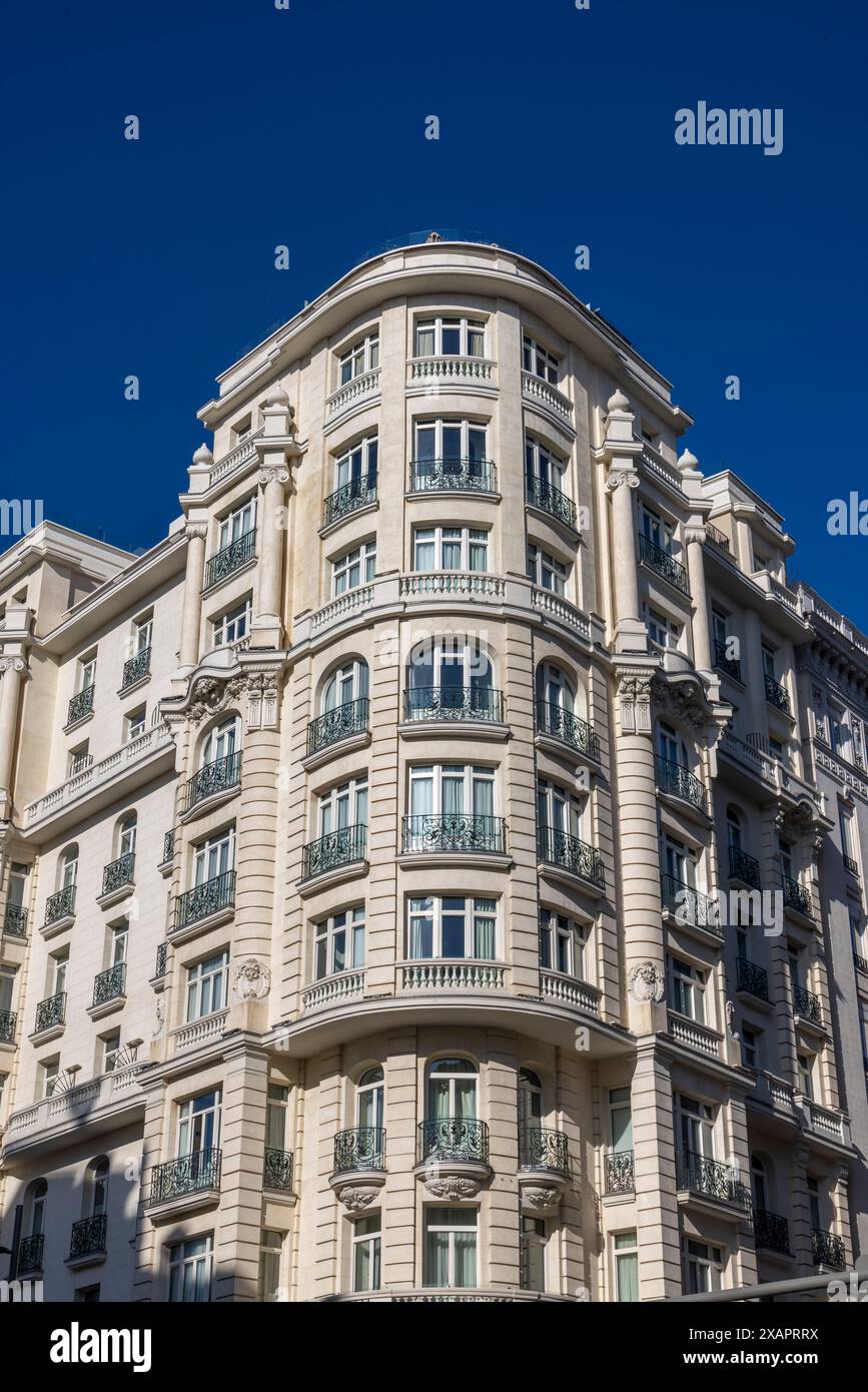 Montera Building Neoclassical architeture hi-res stock photography and images - Alamy
