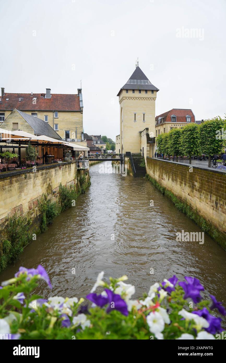 Canal De Geul In The Old Town Of Valkenburg Valkenburg Aan De Geul In 