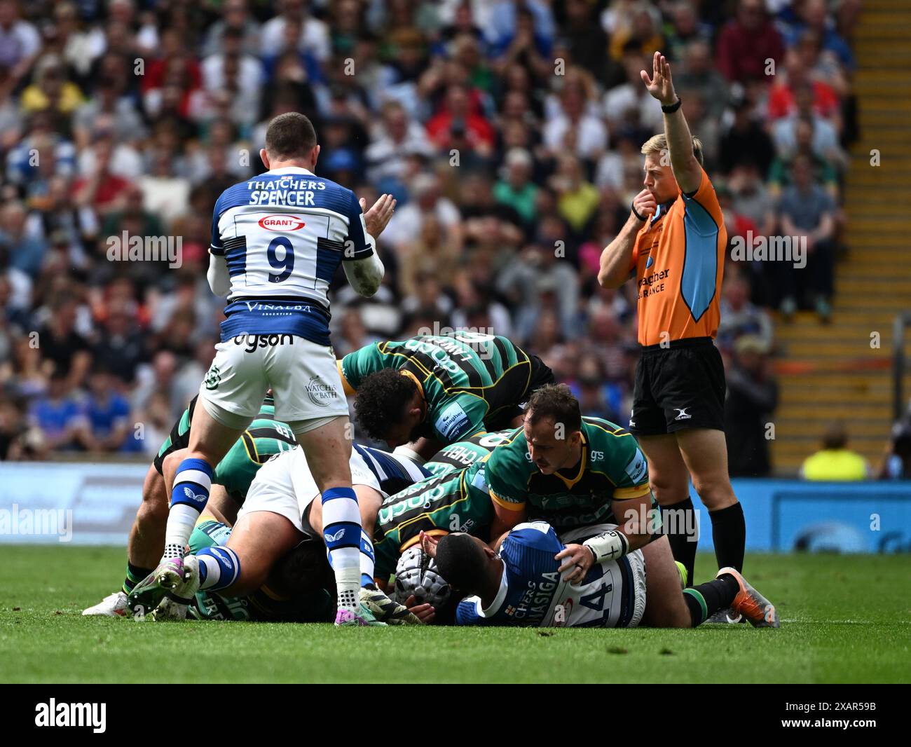 Christophe Ridleyrugby Referee christophe ridley awards hi-res stock photography and images ...