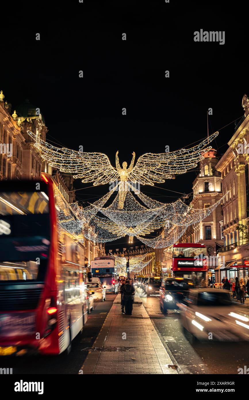 London street view regent night hi-res stock photography and images - Alamy