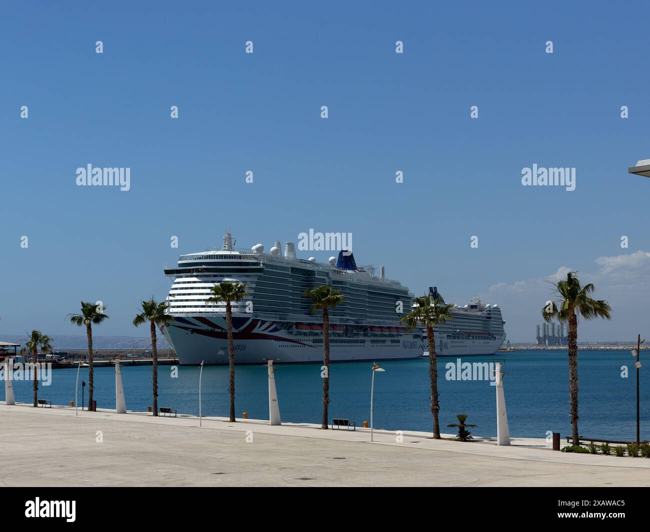 ALICANTE, SPAIN - MAY 21, 2024: P O Cruise ship Arvia tied up in cruise ...